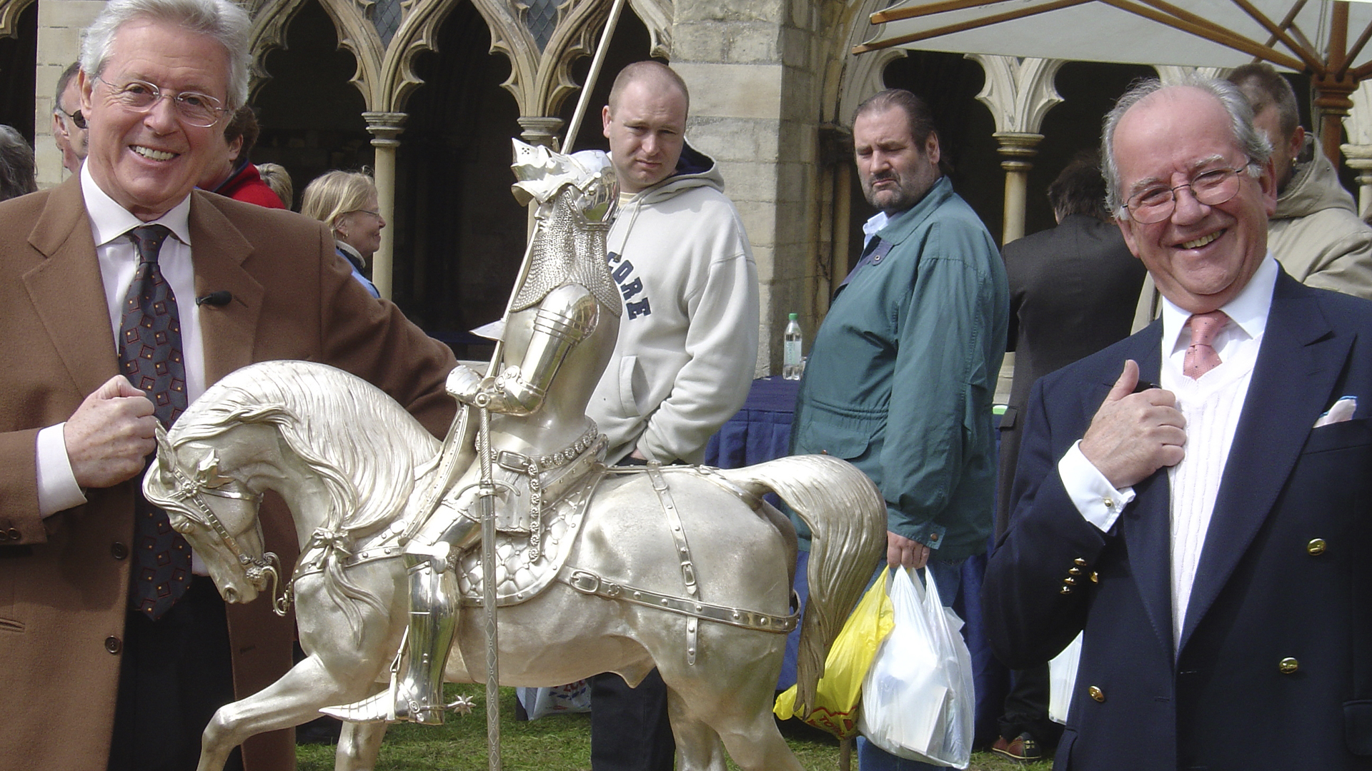 Montacute House 2, Michael Aspel and the team discover more finds In Somerset., TV-PG, Season 28, Episode 23