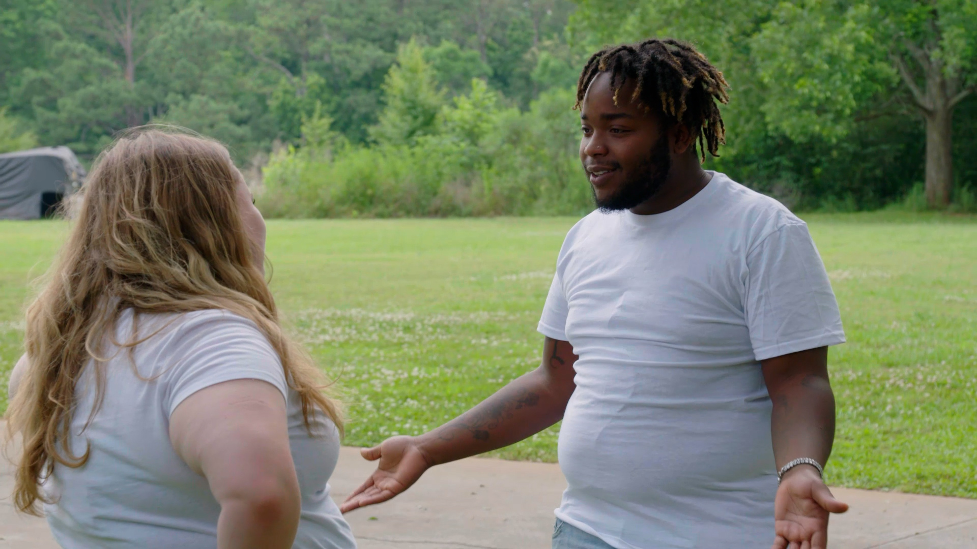 Family Crisis: To Go Or Not To Go, June & Justin move. Legal issues threaten Alana's future., TV-14, Season 6, Episode 15