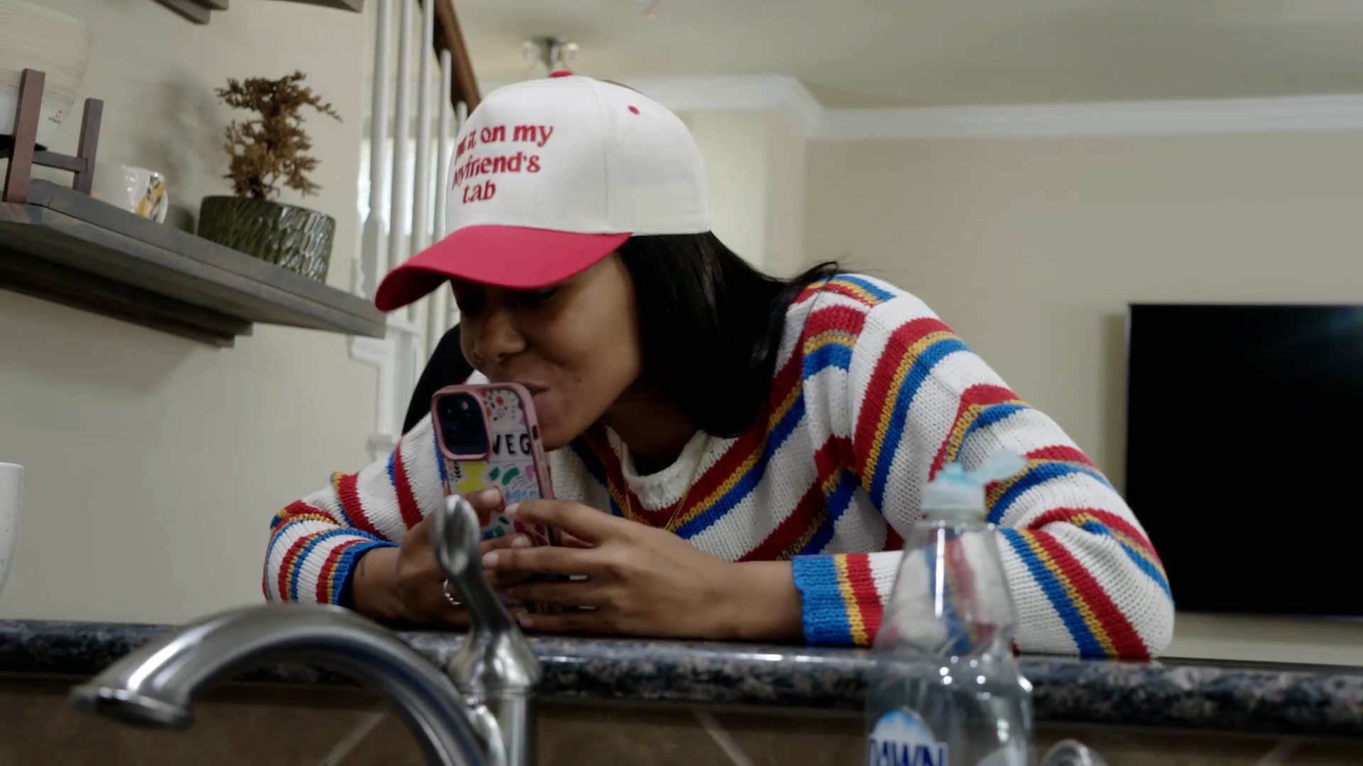 Love During Lockup: Revenge Served Poolside, Tia & Rob are at a crossroads; Kate pursues her revenge., TV-14, Season 5, Episode 58