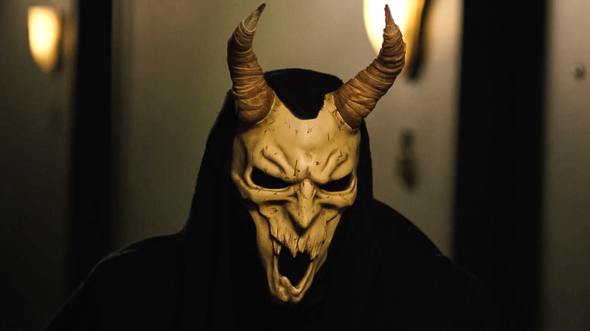 Cat and Mouse, The surviving guests try to stop a satanic ritual., TV-MA, Season 1, Episode 7