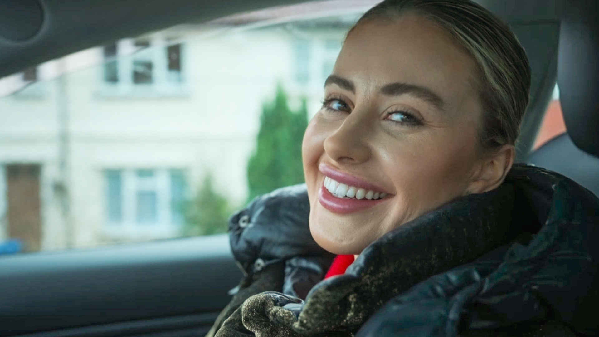 Episode 1, Chloe Ayling is kidnapped by a criminal gang., TV-MA, Season 1, Episode 1