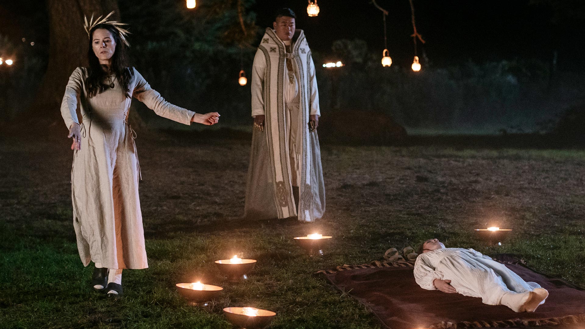 Episode 2, Sarah defends Harper against witchcraft charges., TV-MA, Season 1066099, Episode 2