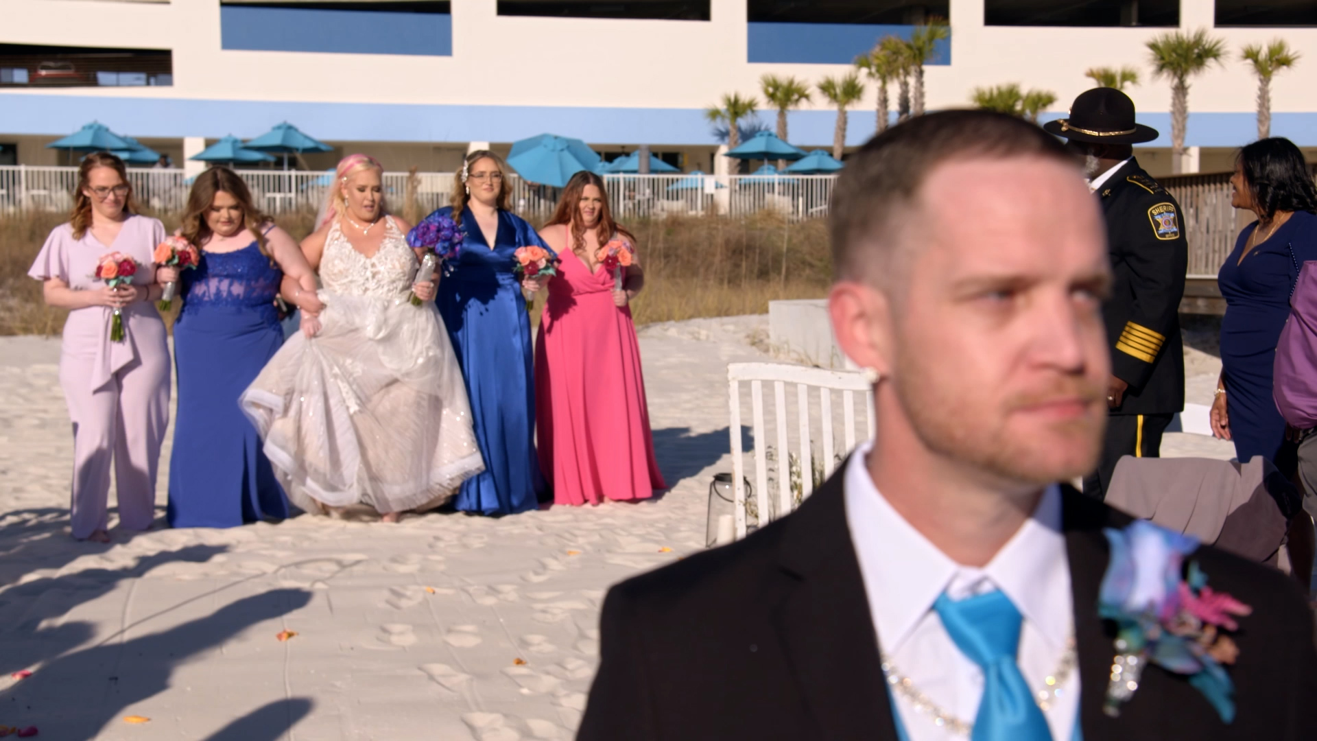 Family Crisis: June-Zilla, June's dream wedding, Alana's college choice stirs worries., TV-14, Season 6, Episode 11