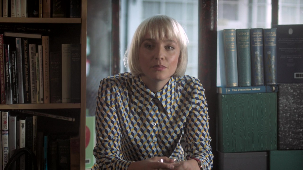 Murder in the Dark, Final Chapter, Mattie races to solve a case and clear her aunt Beth's name., TV-PG, Season 1, Episode 2