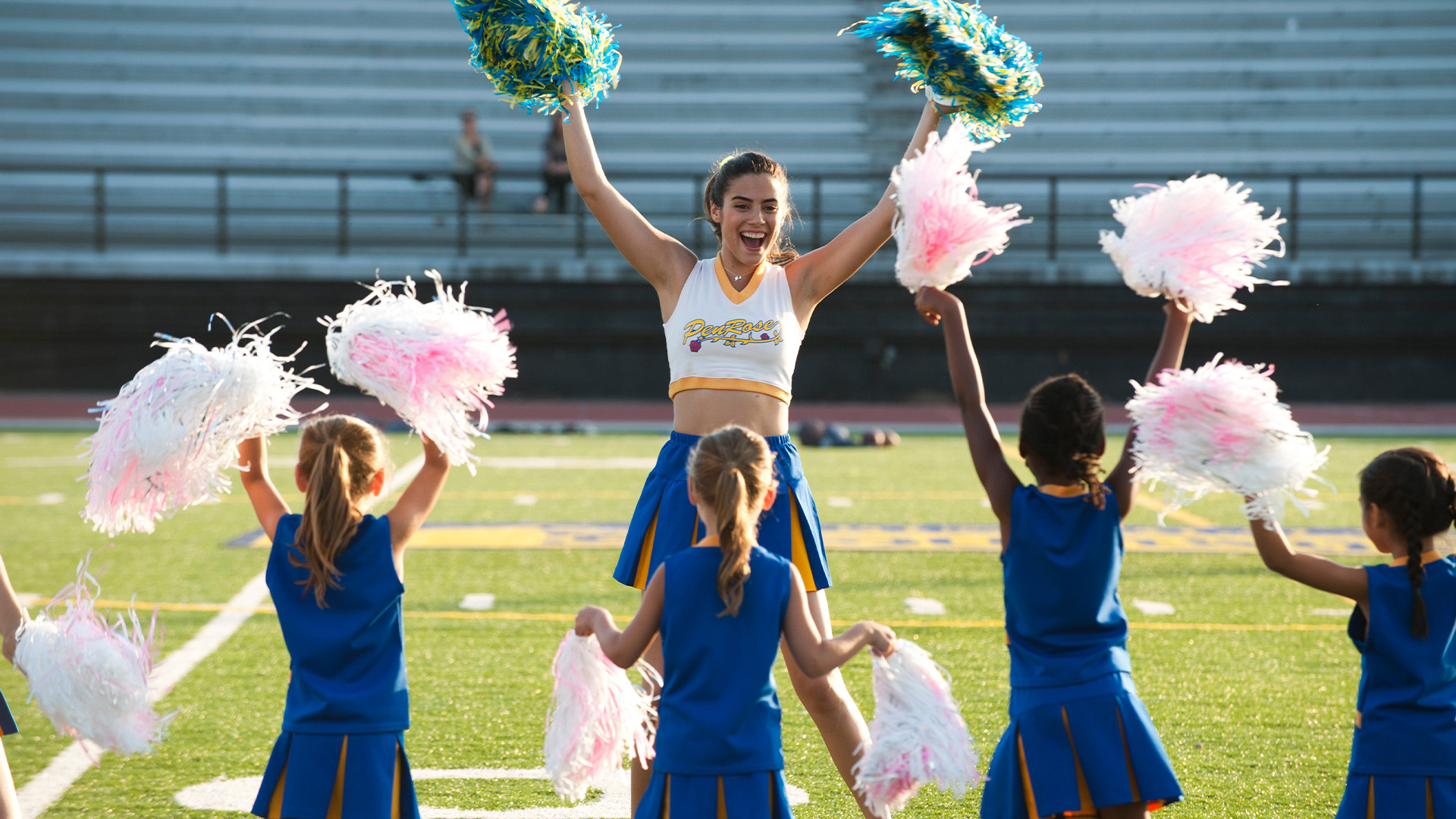 Jellyfish in the Sky, A teenager is murdered; suspicions fall on newcomer Peter., TV-MA, Season 1, Episode 1