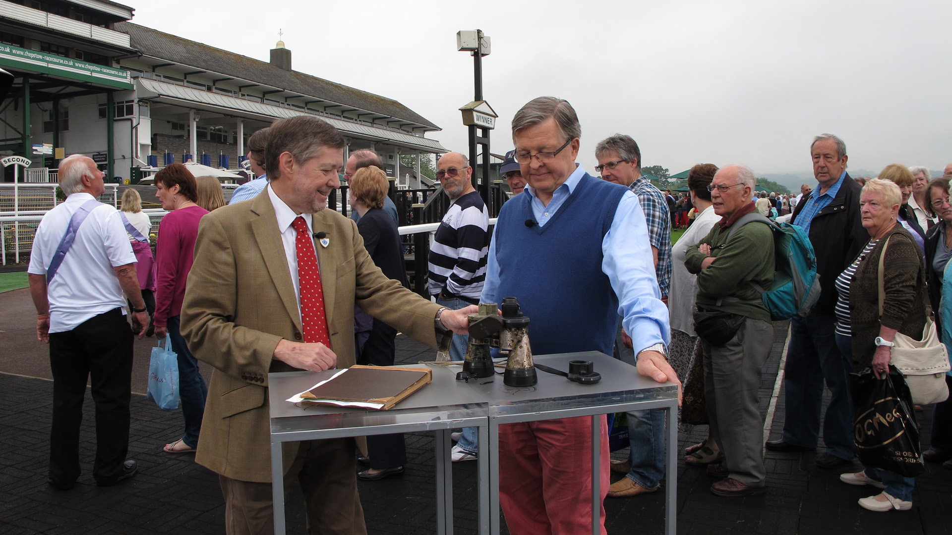 Chepstow Racecourse 1, The team visits Chepstow Racecourse., Season 35, Episode 22