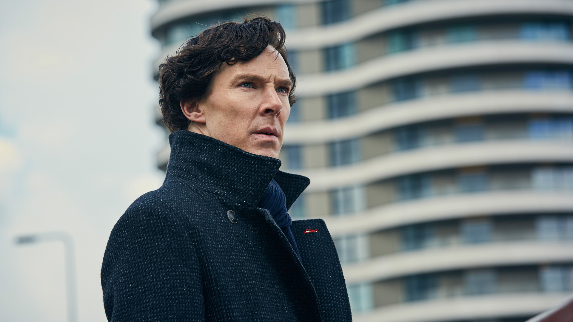 The Six Thatchers, Sherlock investigates a trivial detail in a baffling case., TV-14, Season 4, Episode 1