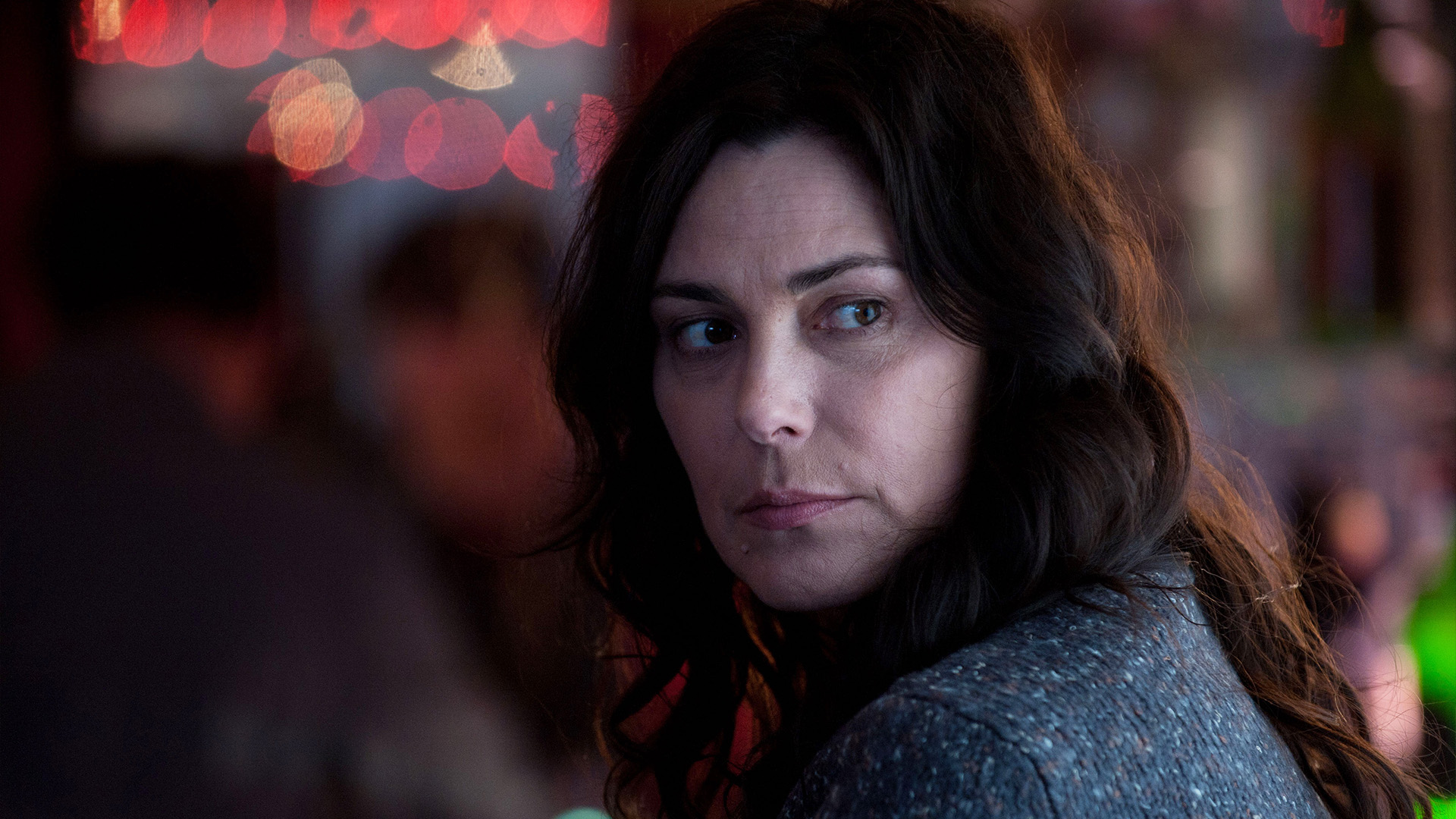 Numb, Holder falls from grace., TV-14, Season 2, Episode 3