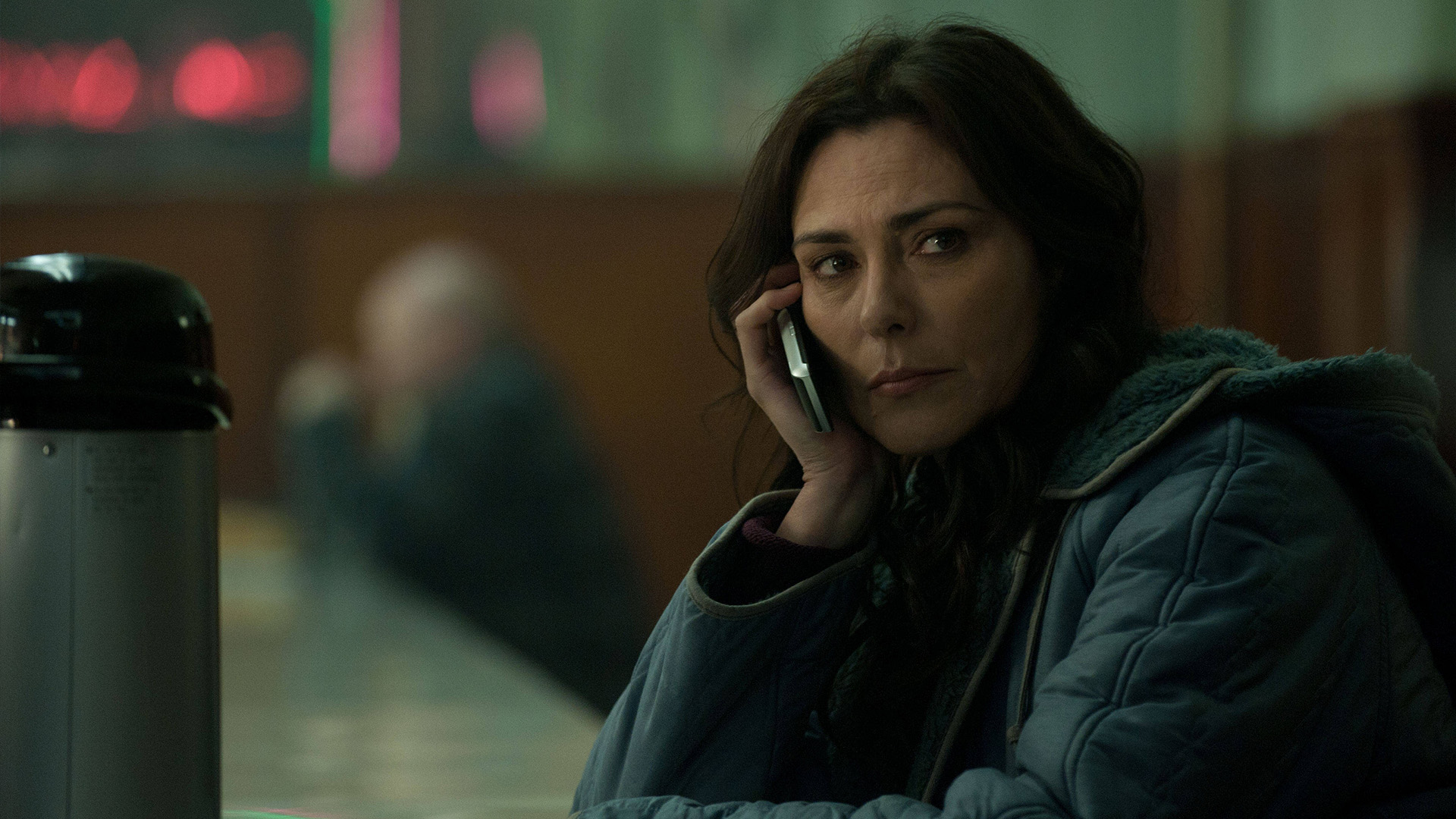 Sayonara, Hiawatha, Sarah searches for missing evidence., TV-14, Season 2, Episode 9