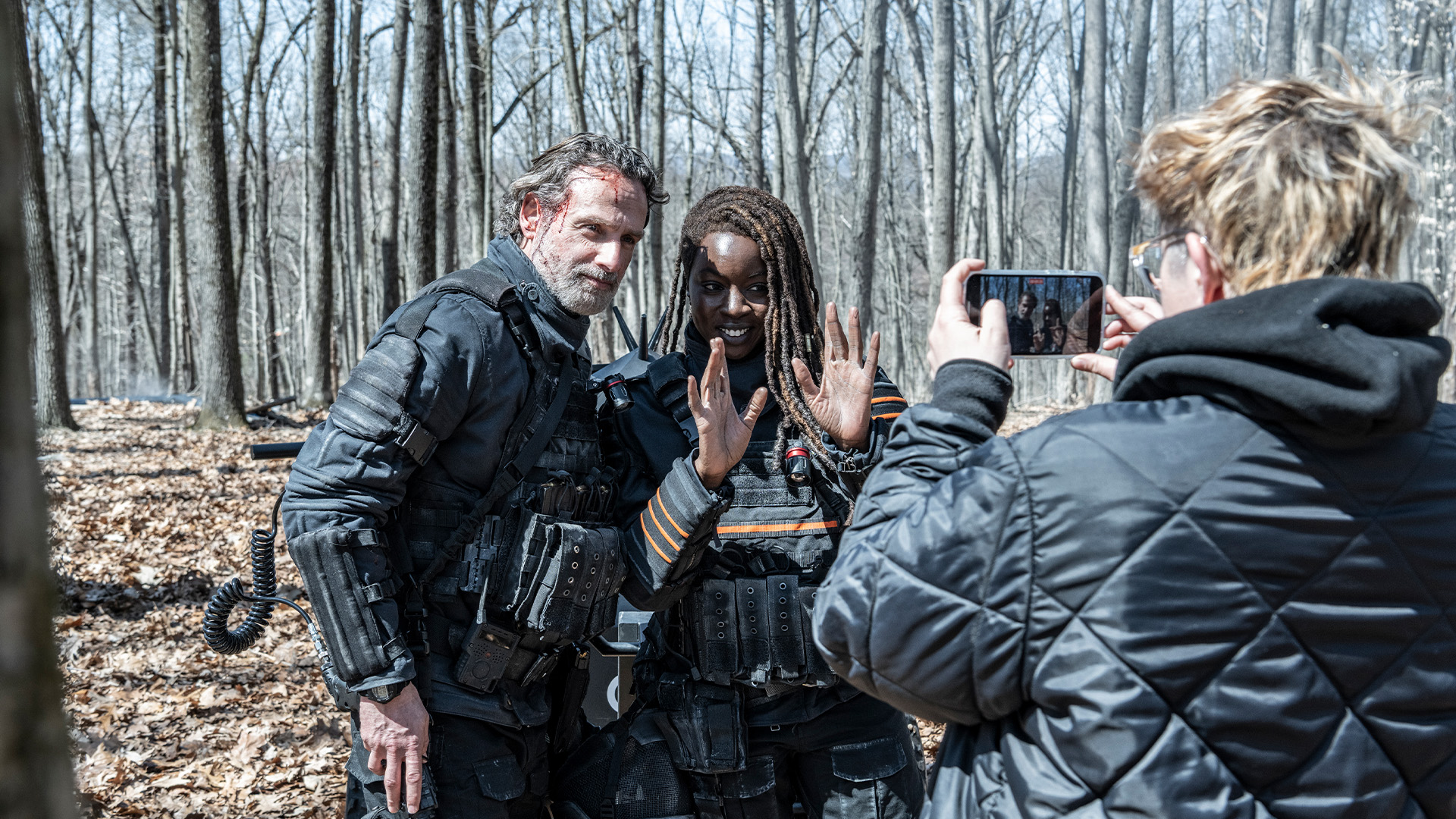 TOWL Cast Diaries 103: Bye, Rick and Michonne have to find a way to survive., Season 1067235, Episode 3