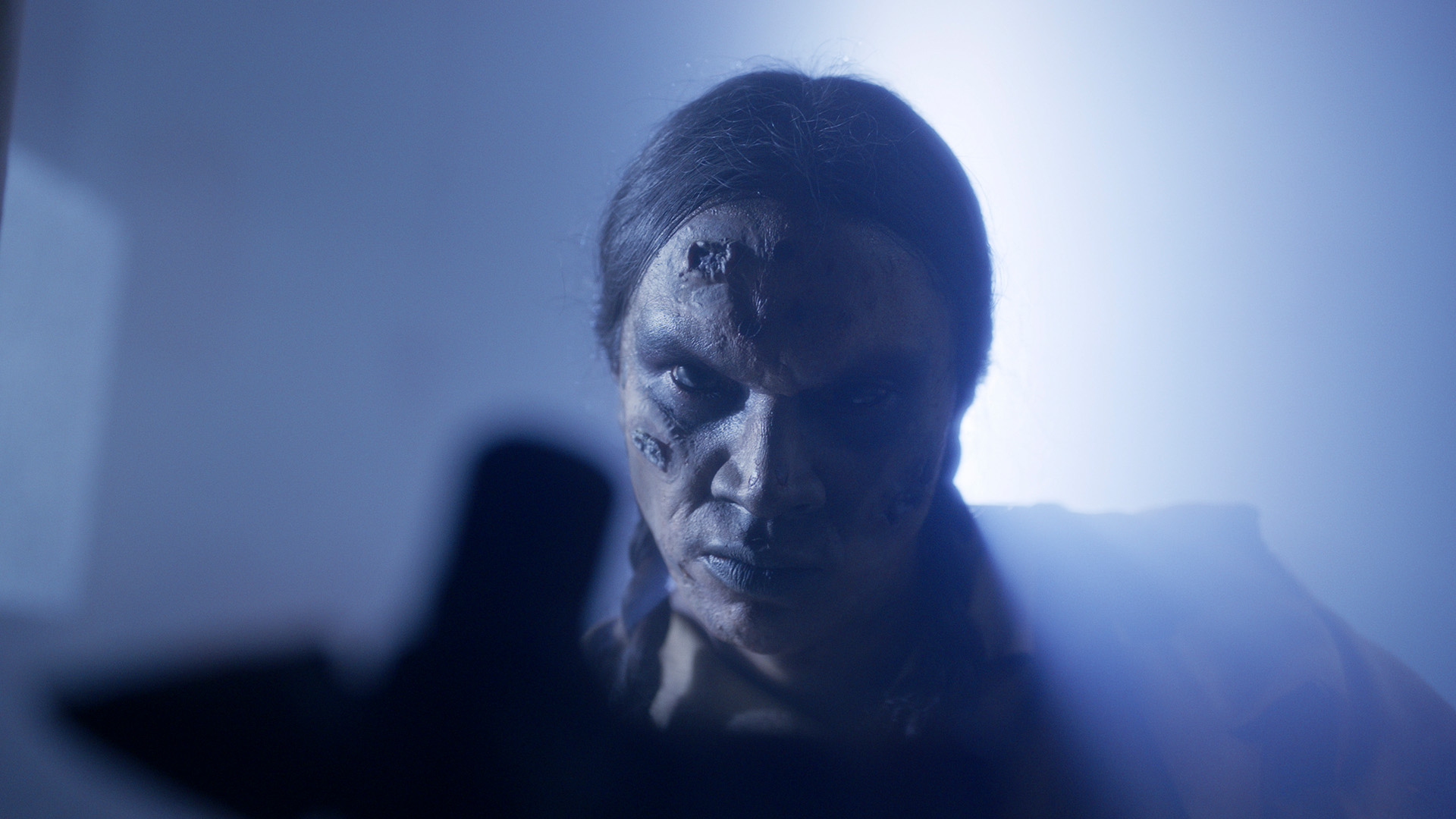 Grave Consequences, Savanna brings home more than she bargained., TV-MA, Season 1, Episode 2