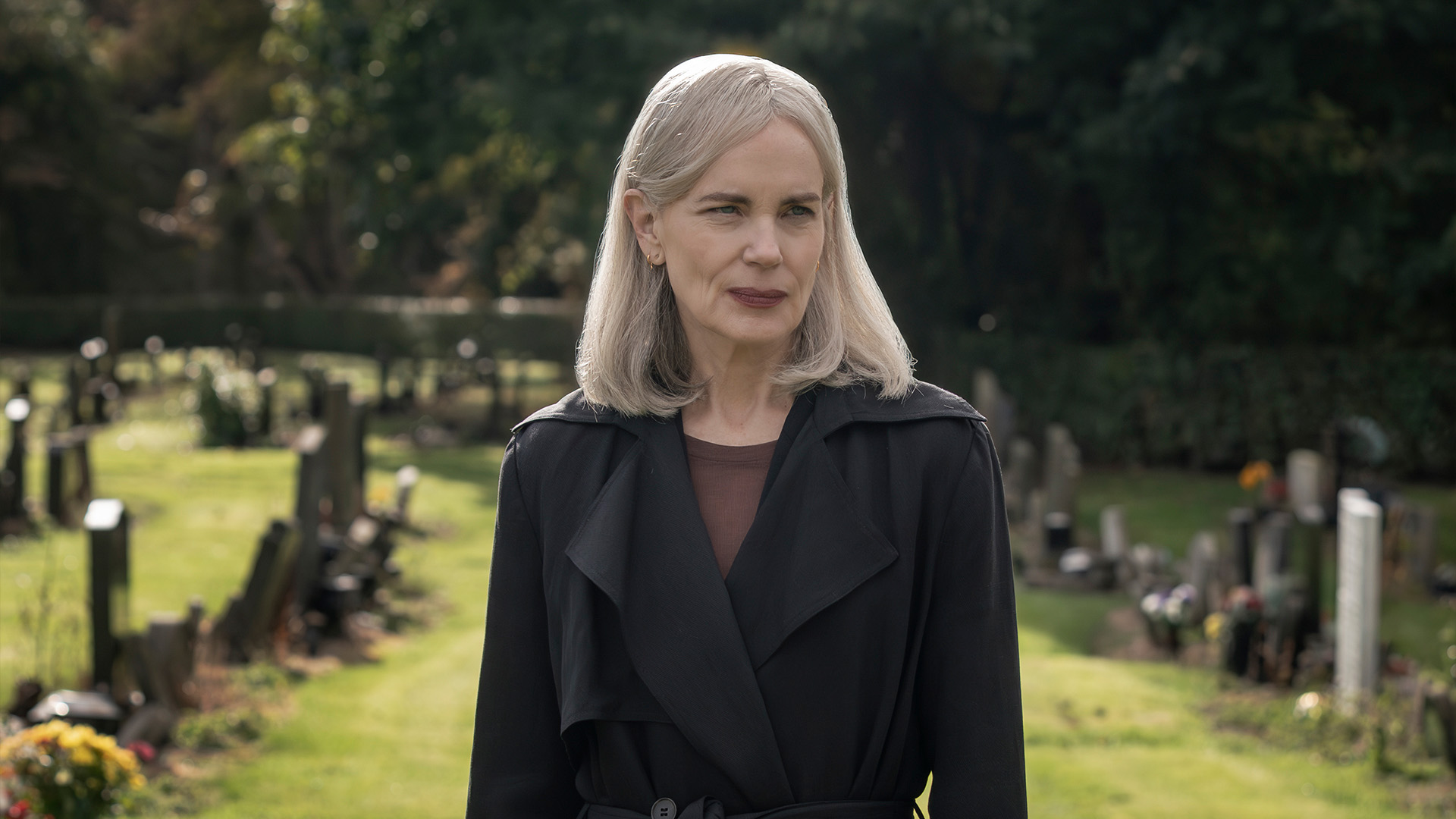 A Wilderness of Mirrors, Guy is sent to London on his first mission., TV-MA, Season 1, Episode 2