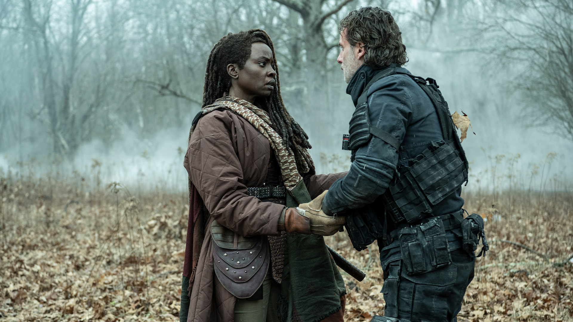 Inside The Walking Dead: The Ones Who Live, Andrew Lincoln, Danai Gurira, Scott Gimple and more go behind-the-scenes of TWD: The Ones Who Live. 