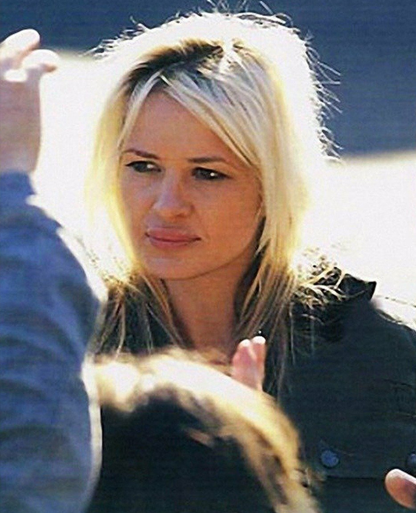 It's a Free World, In this gritty thriller from Ken Loach, a beautiful, ambitious woman starts an employment agency and finds her life endangered by the very men she's trying to employ., TV-MA, Drama, 2008, 1 hour 36 minutes