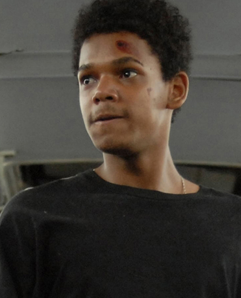 Last Stop 174, Based on a crime that the whole world watched, this gripping story follows the dangerous life of a young street orphan whose circumstances lead him to commit a terrifying act., TV-MA, Drama, 2009, 1 hour 52 minutes