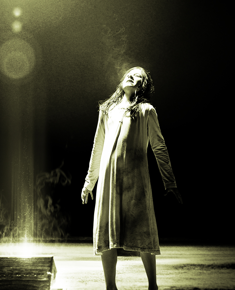 The Possession, When a young girl buys an antique wooden box, she has no idea of the terror living inside-until the malicious spirit takes possession of her in this gripping tale of horror., TV-MA, Horror, 2012, 1 hour 28 minutes