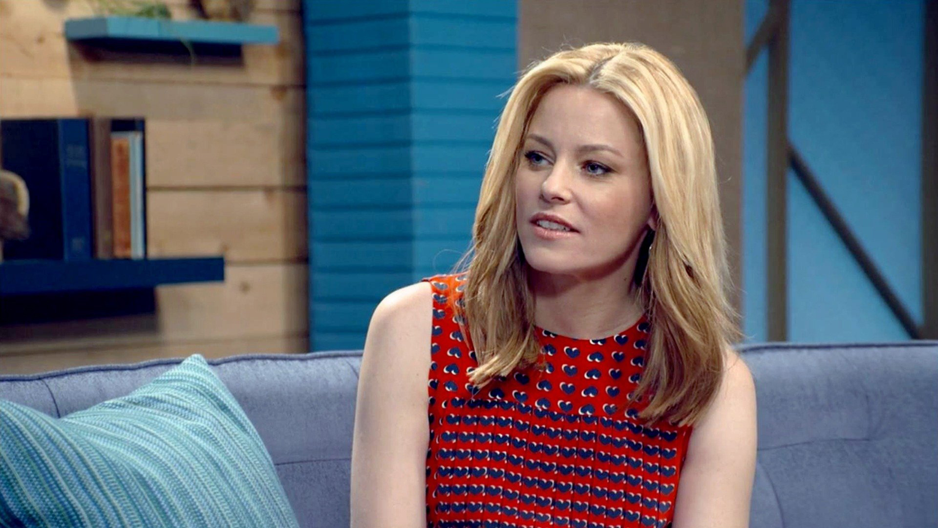 Elizabeth Banks Wears a Red Dress, Elizabeth Banks and Scott Aukerman, TV-14, Season 1, Episode 8