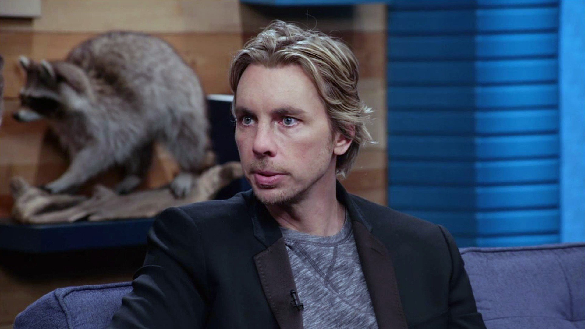 Dax Shepard Wears a Heather Grey Shirt and Black Blazer, Dax Shepard guest stars on CB!B!, TV-14, Season 4, Episode 9