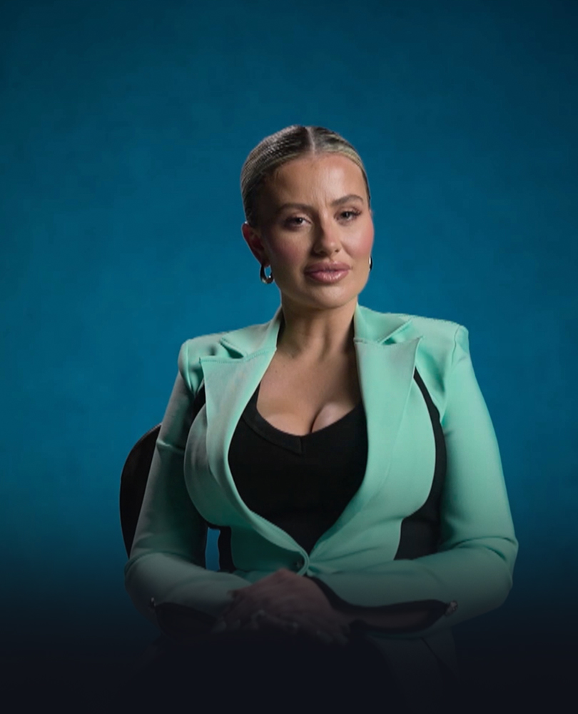Chloe Ayling: My Unbelievable Kidnapping, In this gripping true crime series, British model Chloe Ayling recounts her kidnapping and the media storm that followed. Eight years later, she explores why her story is still so hard to believe., TV-MA, Documentary, 2025