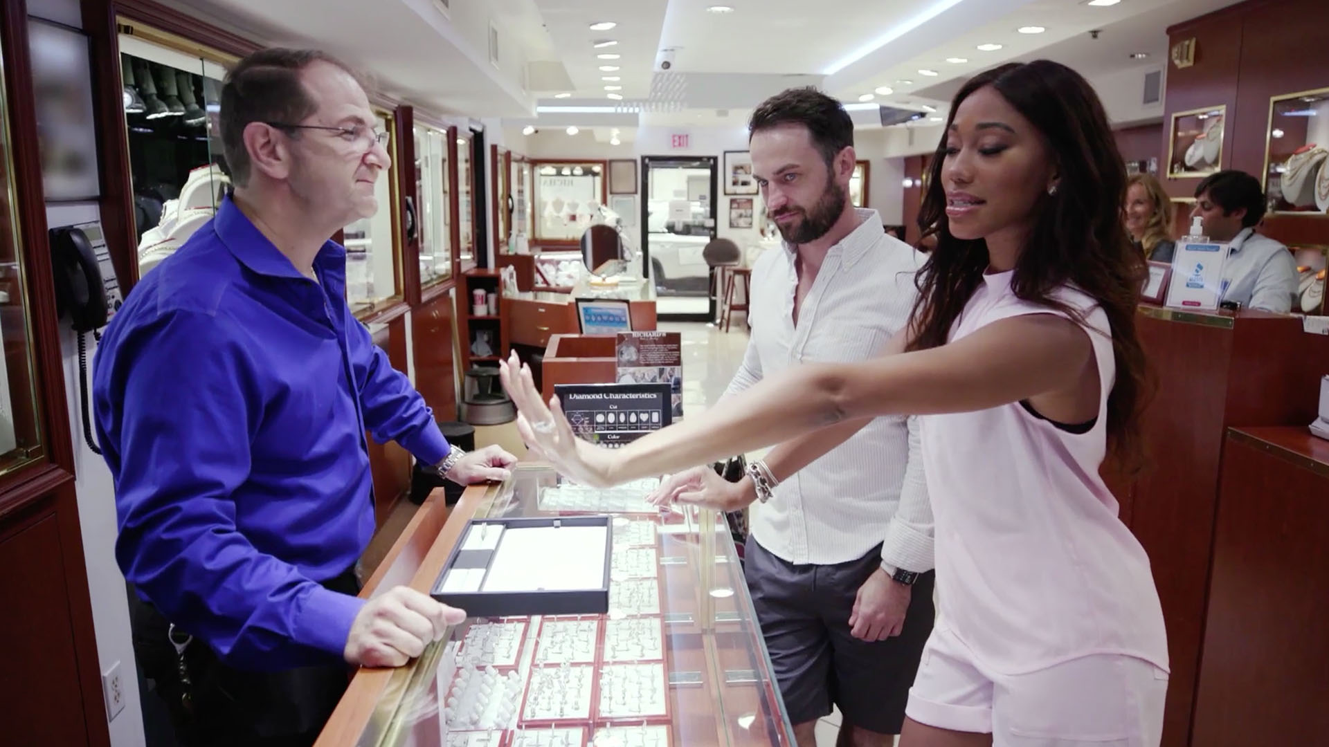 Watch Tee Tee & Shawn Go Ring Shopping! | Growing Up Hip Hop Video Extras