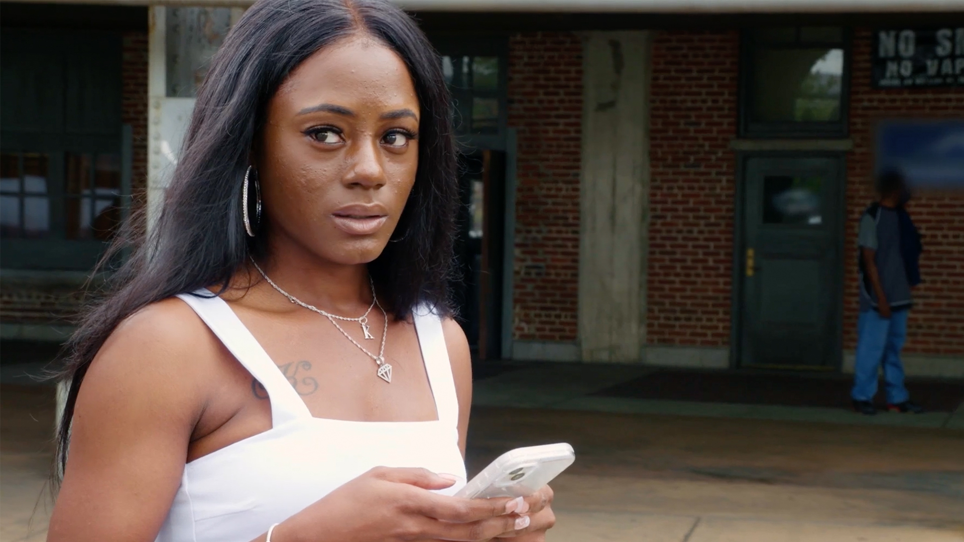 Watch Kaylah Anxiously Waits for Martel’s Release | Love After Lockup Video Extras