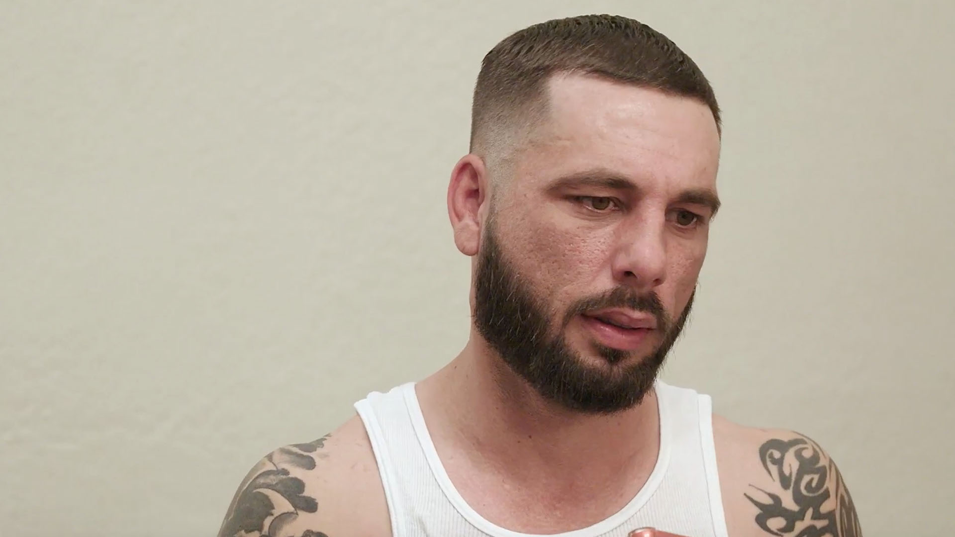 Watch Sneak Peek: Is Kevin Being Led On By Tiffany? | Love After Lockup Video Extras