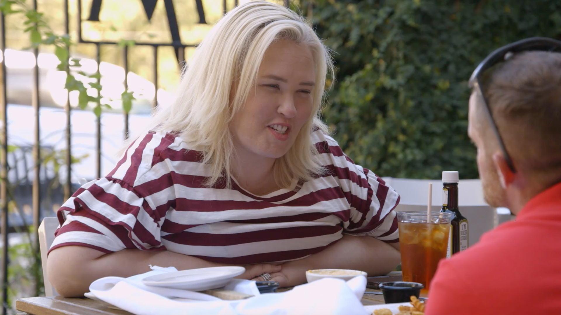 Watch June Takes a Major Step With Justin | Mama June: From Not to Hot Video Extras