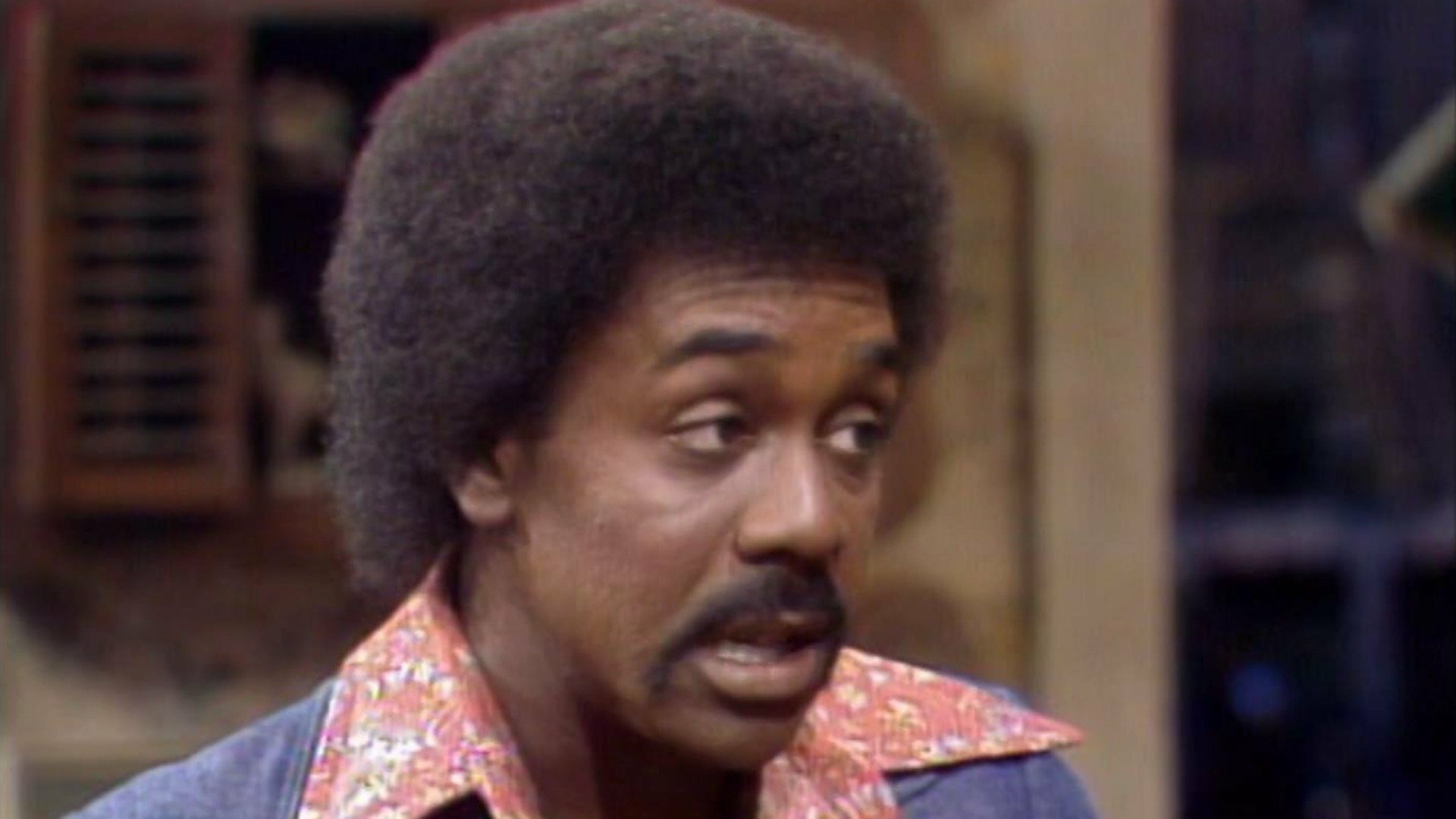 Sanford and Son Season 2 Episode 7 - Have Gun, Will Sell