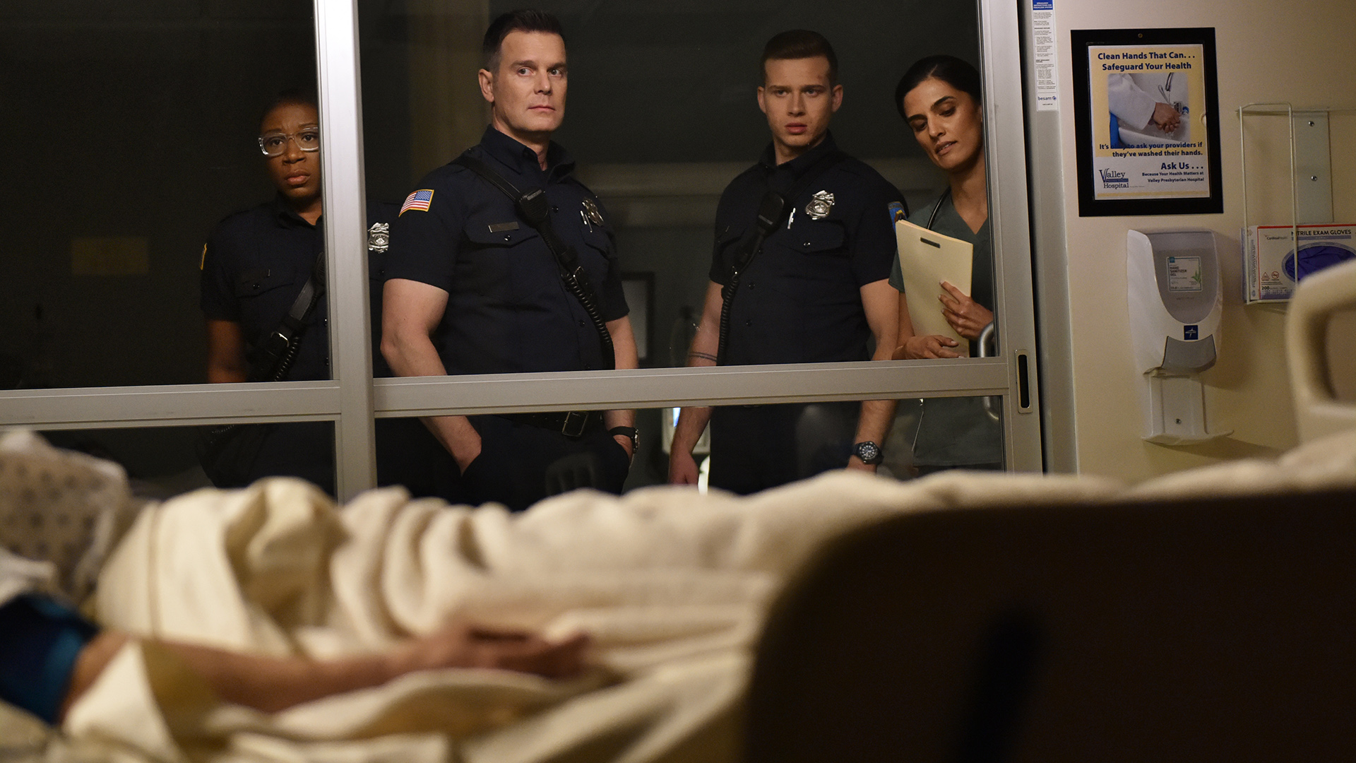 9-1-1 Season 1 Episode 3 - Next of Kin