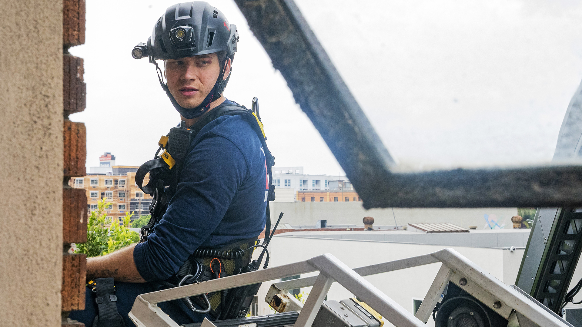 9-1-1 Season 4 Episode 13 - Suspicion