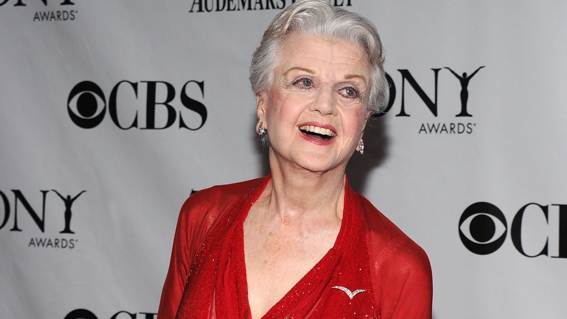 Dame Angela Lansbury Honored with Lifetime Achievement Prize at Tony Awards