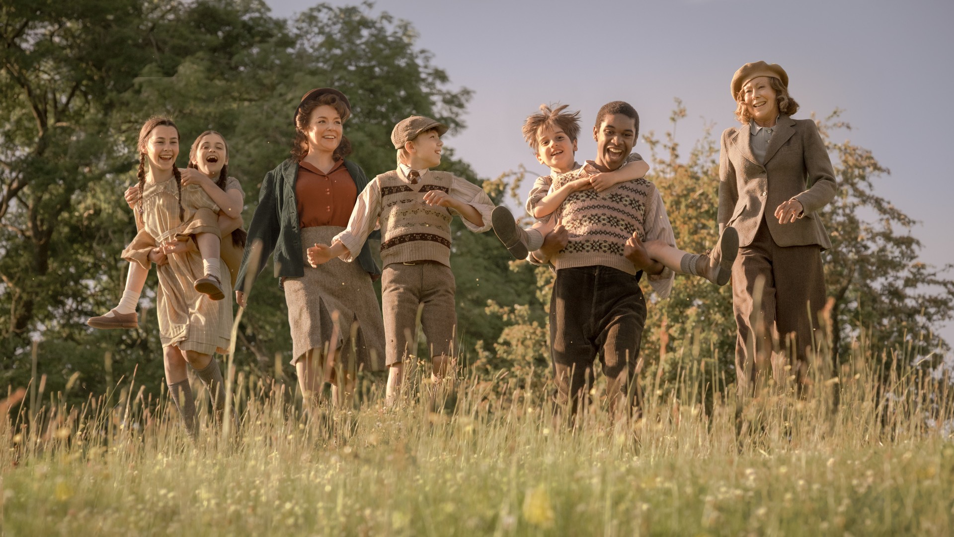 WATCH: Jenny Agutter Reprises Iconic Role in First Trailer for ‘The Railway Children Return’