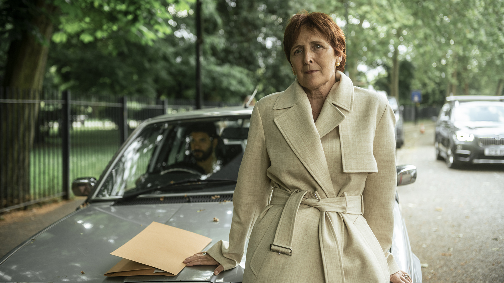 Play-By-Play of ‘Killing Eve’ Season 4, Ep. 2: Eve Is Set on Finding Hélène, Carolyn Wants Back In the Spy Game, Villanelle Seeks Friendship