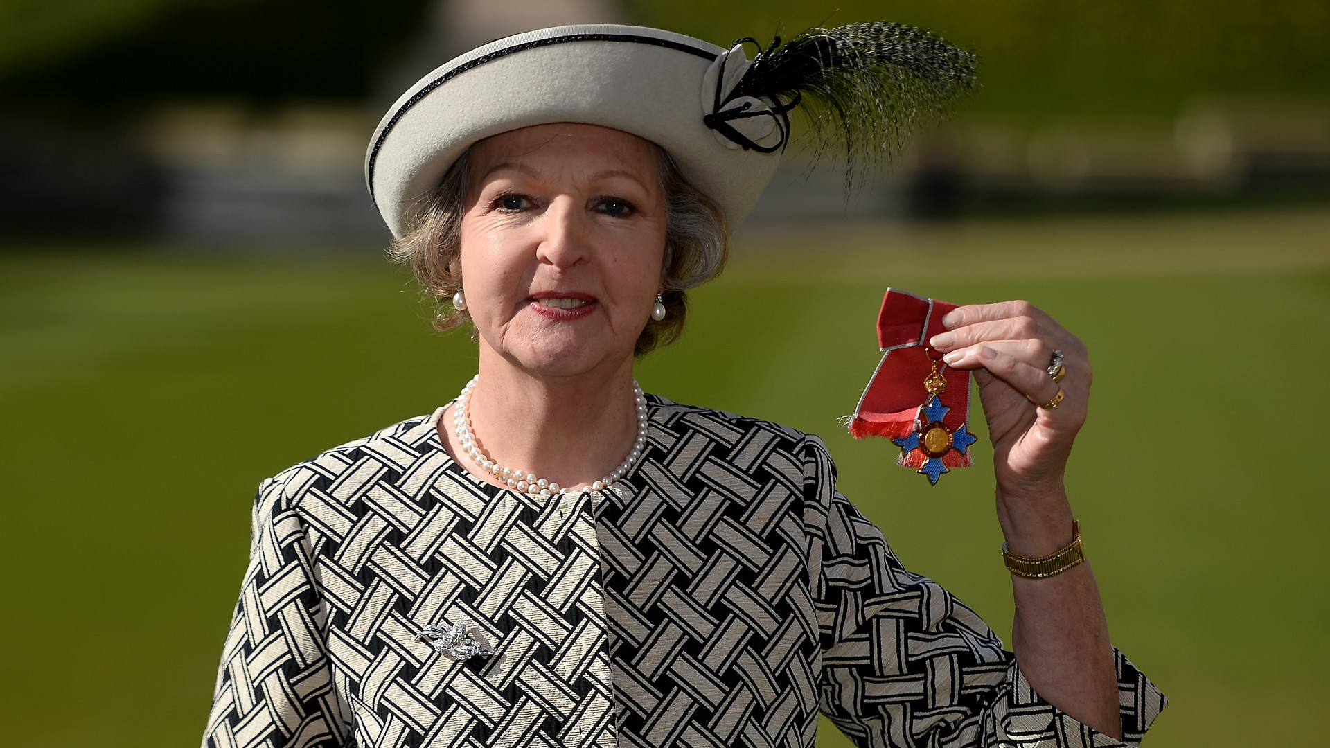 British Icon of the Week: 'The Good Life' Star Dame Penelope Keith