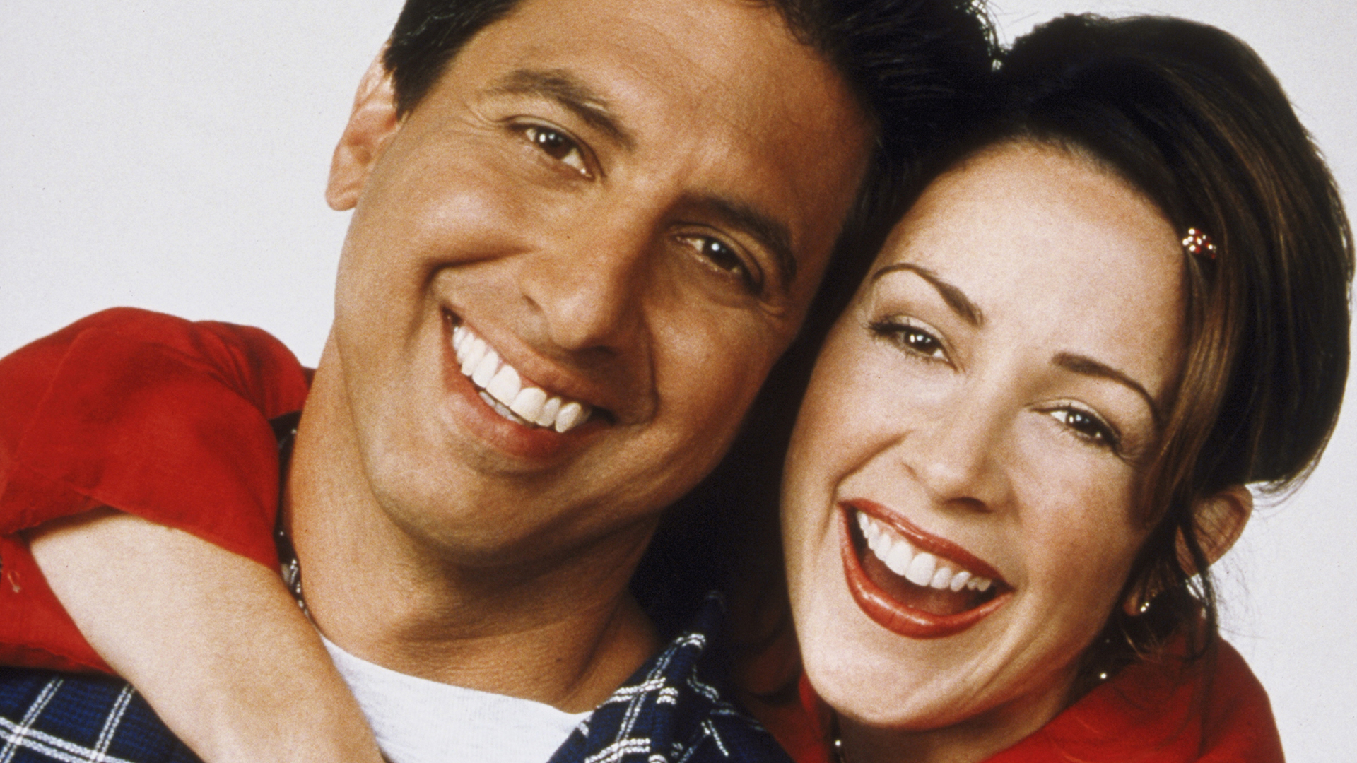 Everybody Loves Raymond Season 8 Episode 16 - Security