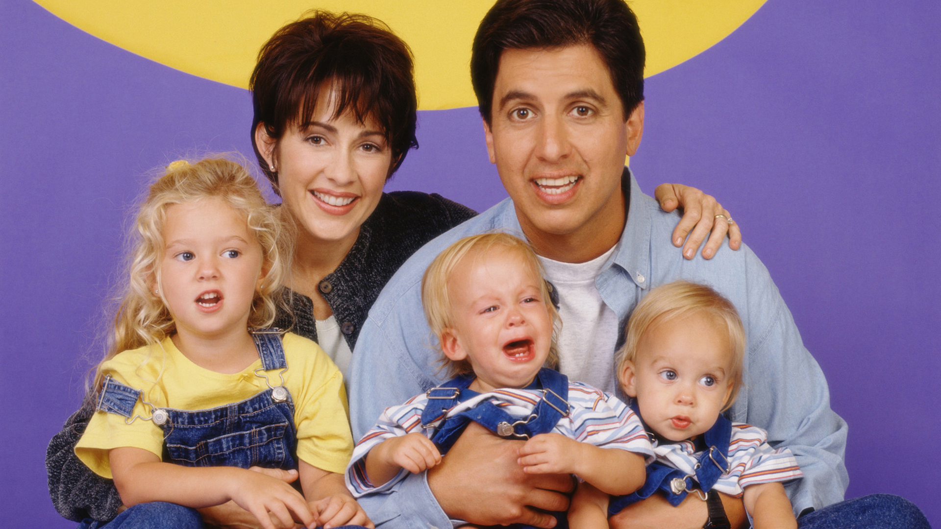 Everybody Loves Raymond Season 7 Episode 11 - The Thought That Counts