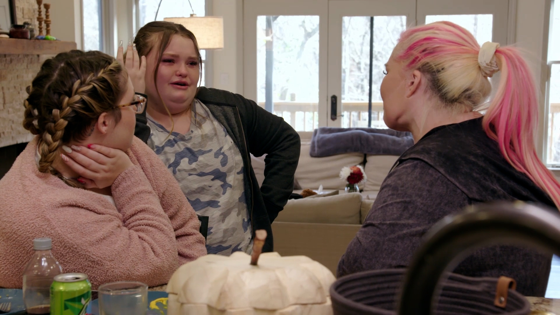 Watch This Season On "Mama June!" | Mama June: From Not to Hot Video Extras