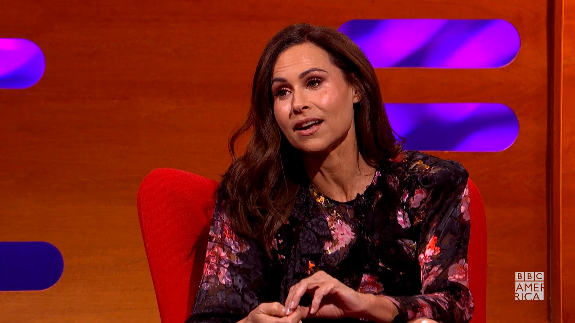 Watch Minnie Driver Loves Living a Trailer Park Home | The Graham Norton Show Video Extras