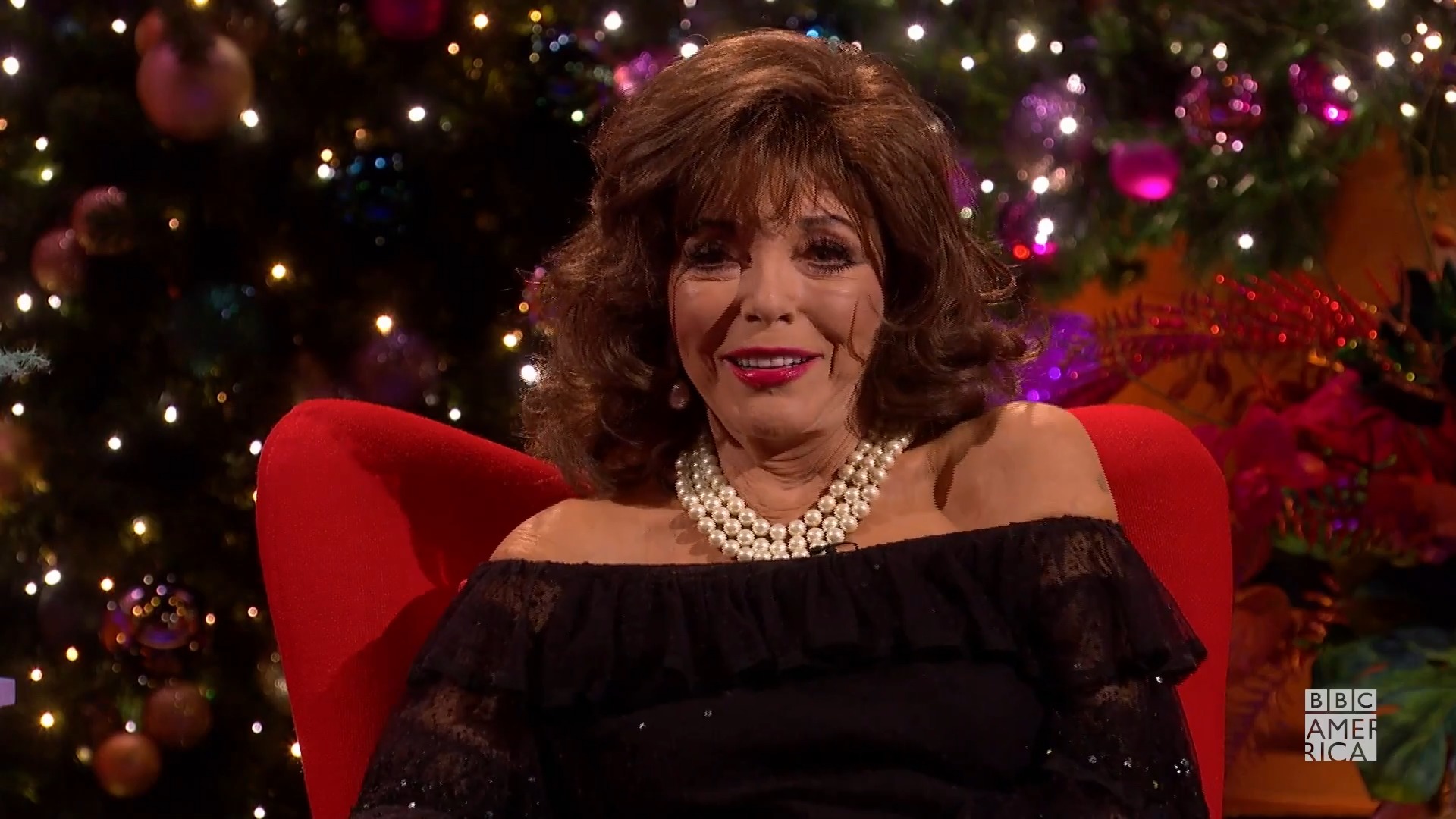 Watch Joan Collins Reflects on Her Past Marriages | The Graham Norton Show Video Extras