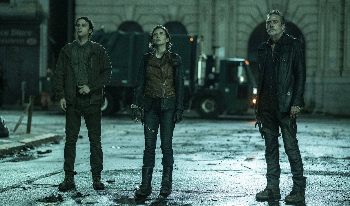 The Walking Dead: Dead City Official Trailer, New walkers, new villains, New York! If Maggie (Lauren Cohan) and Negan (Jeffrey Dean Morgan) can survive Dead City, they can survive anywhere. Series premieres Sunday, June 18 on AMC and AMC+.