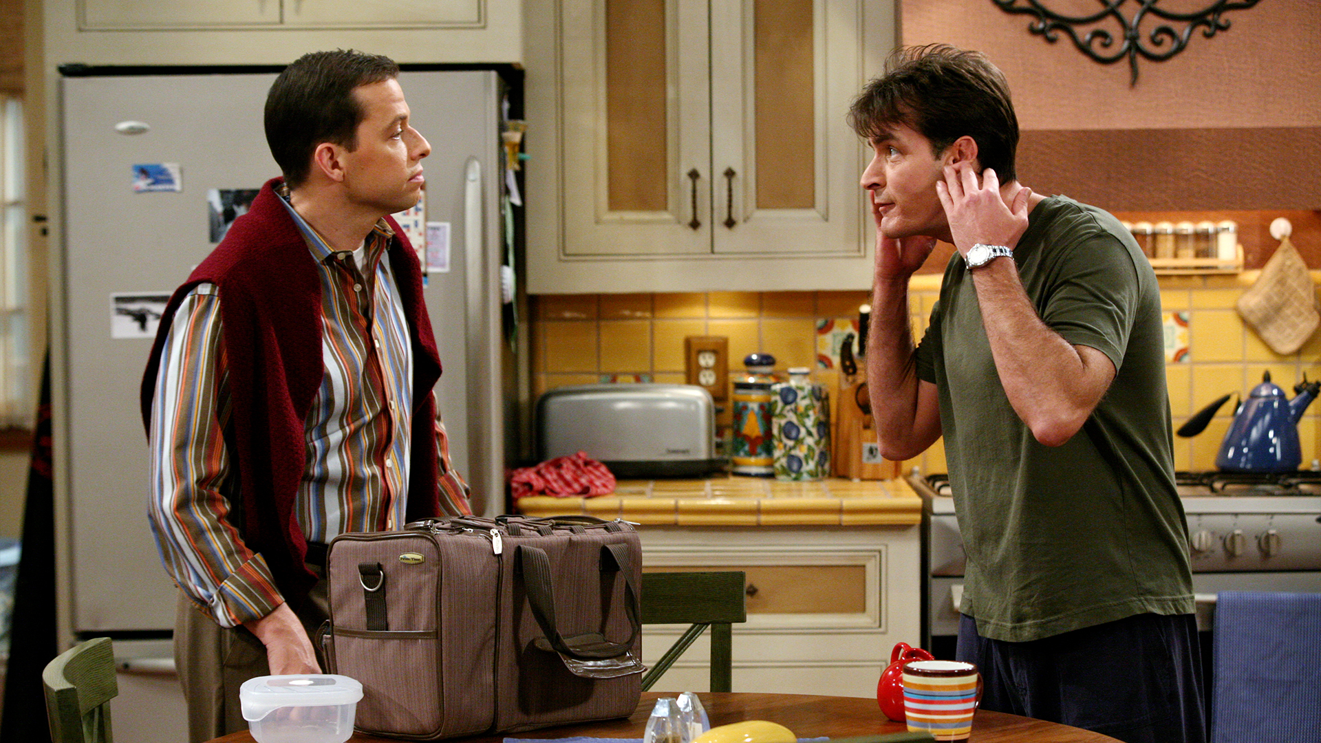 Two and a Half Men Season 5 Episode 3 - Dum Diddy Dum Diddy Doo