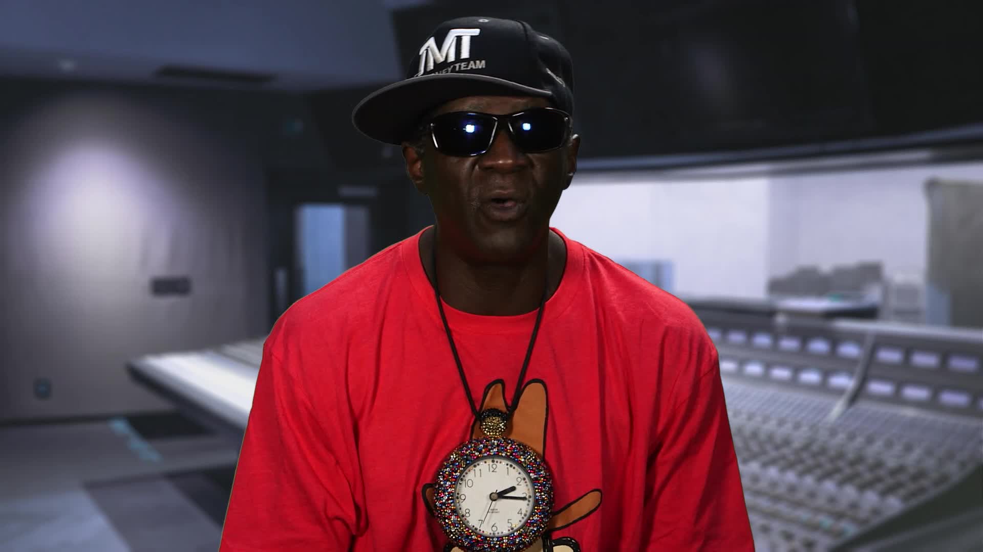 Watch Catching up with Flavor Flav! | Growing Up Hip Hop: New York Video Extras