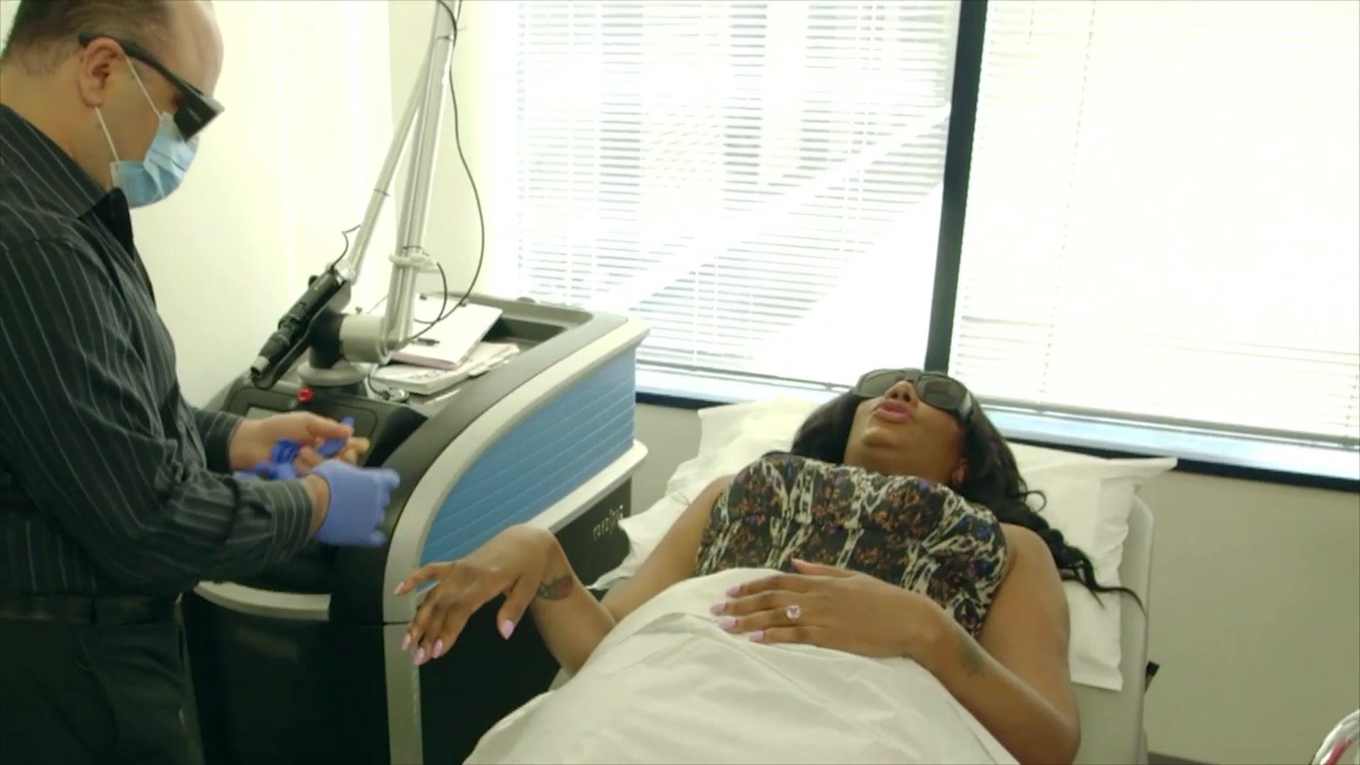Watch Towanda Gets Her Tattoo Removed | Braxton Family Values Video Extras
