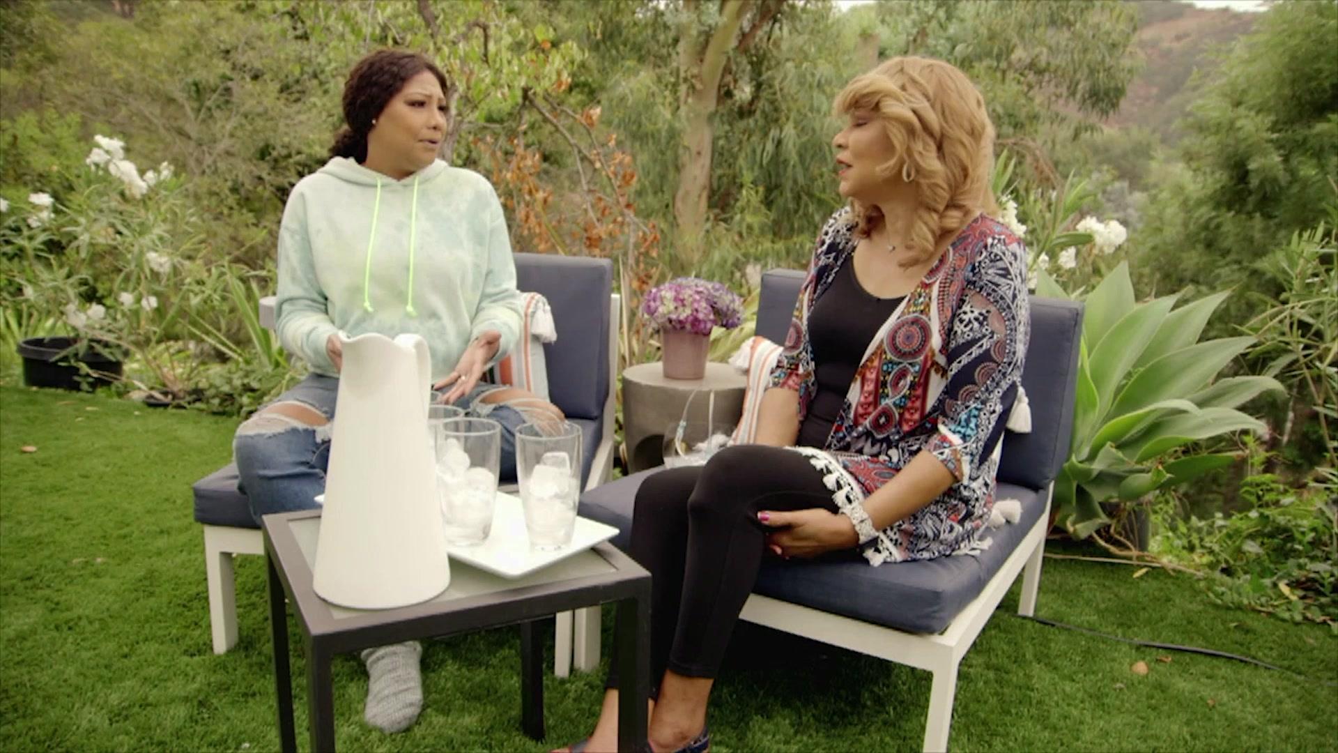 Watch Traci and Mommy Have a Heart-to-Heart | Braxton Family Values Video Extras