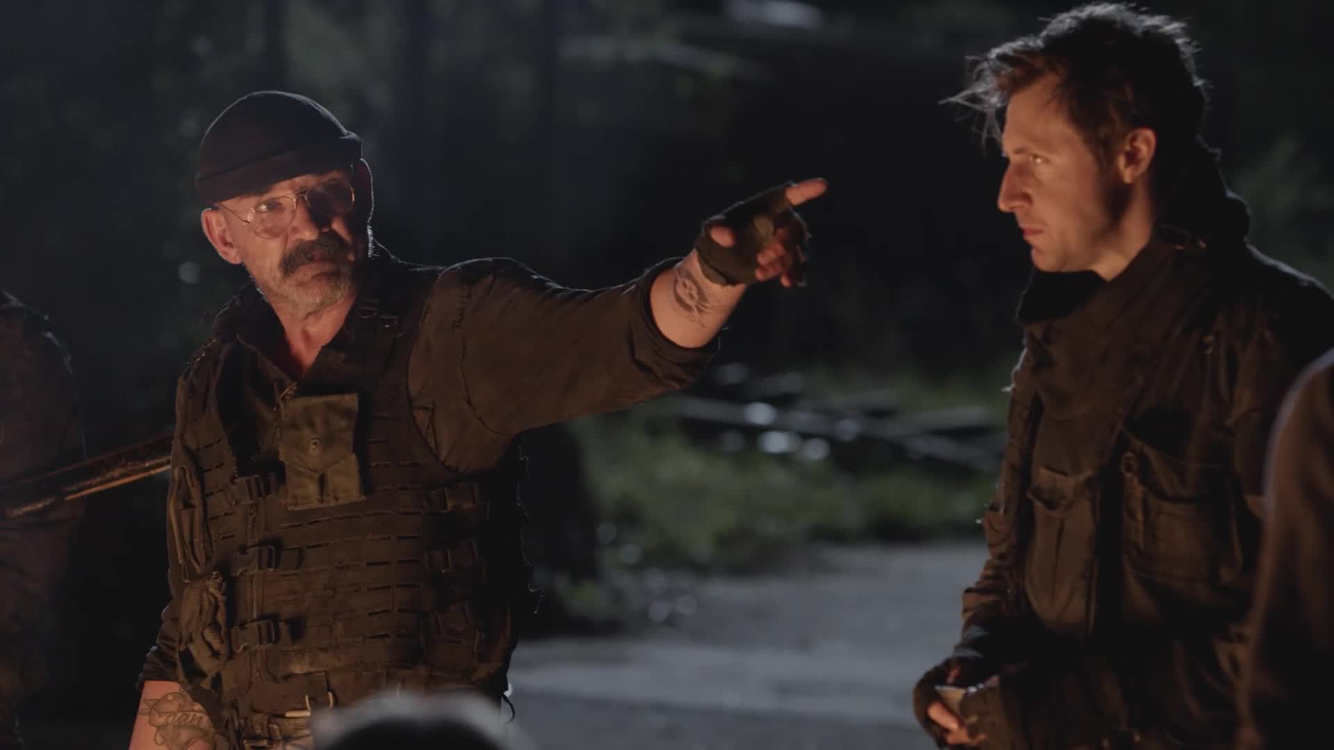 Watch The Walking Dead Season 11, Episode 4 Talked About Scene: Baptized in Fire | The Walking Dead Video Extras