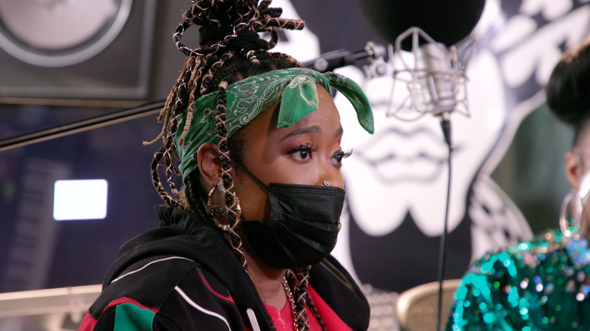 Watch WE Ask, You Answer: Should Da Brat Be Concerned About Bow's Album? | Growing Up Hip Hop: Atlanta Video Extras