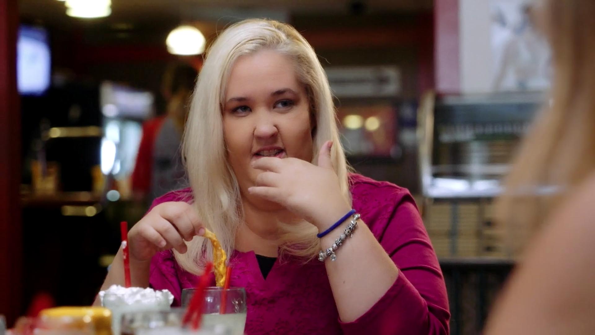 5 Things You NEED to Know About Mama June: From Not to Hot