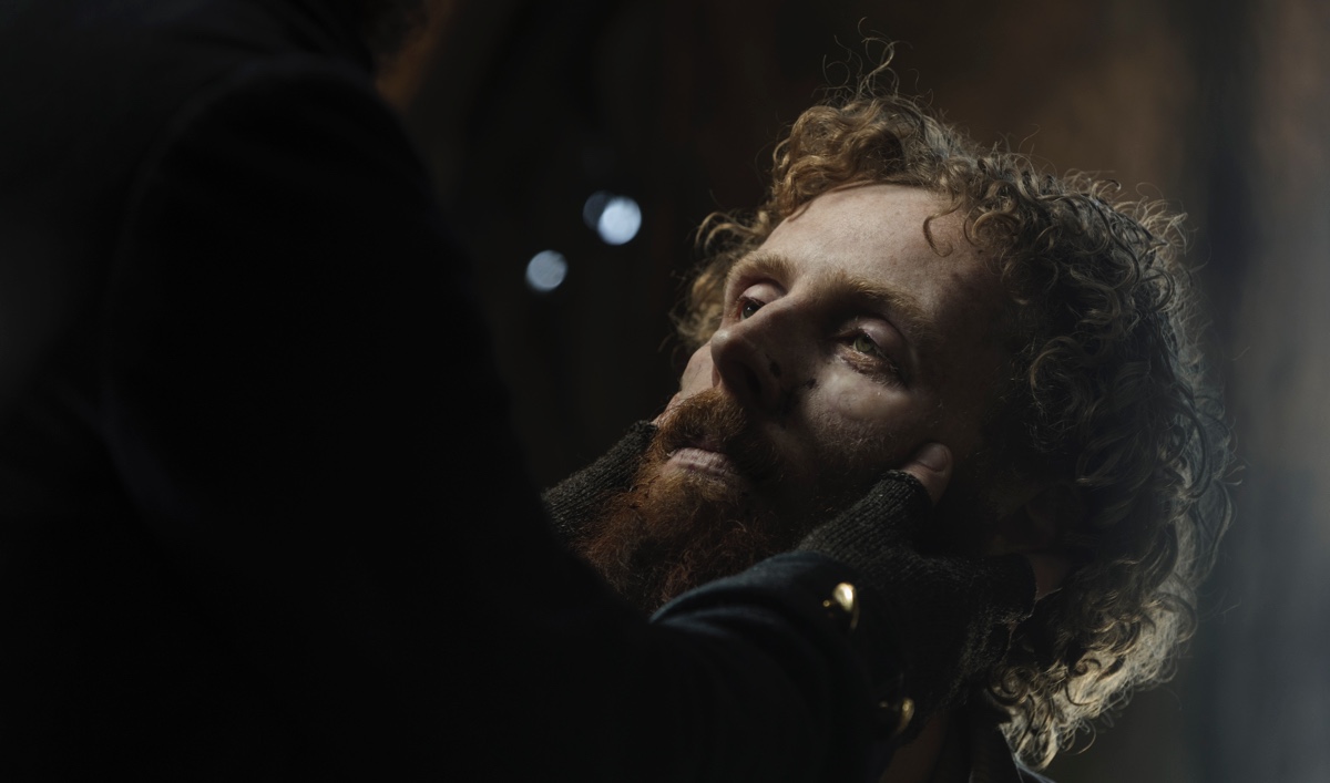 Extras for The Terror Episode 9