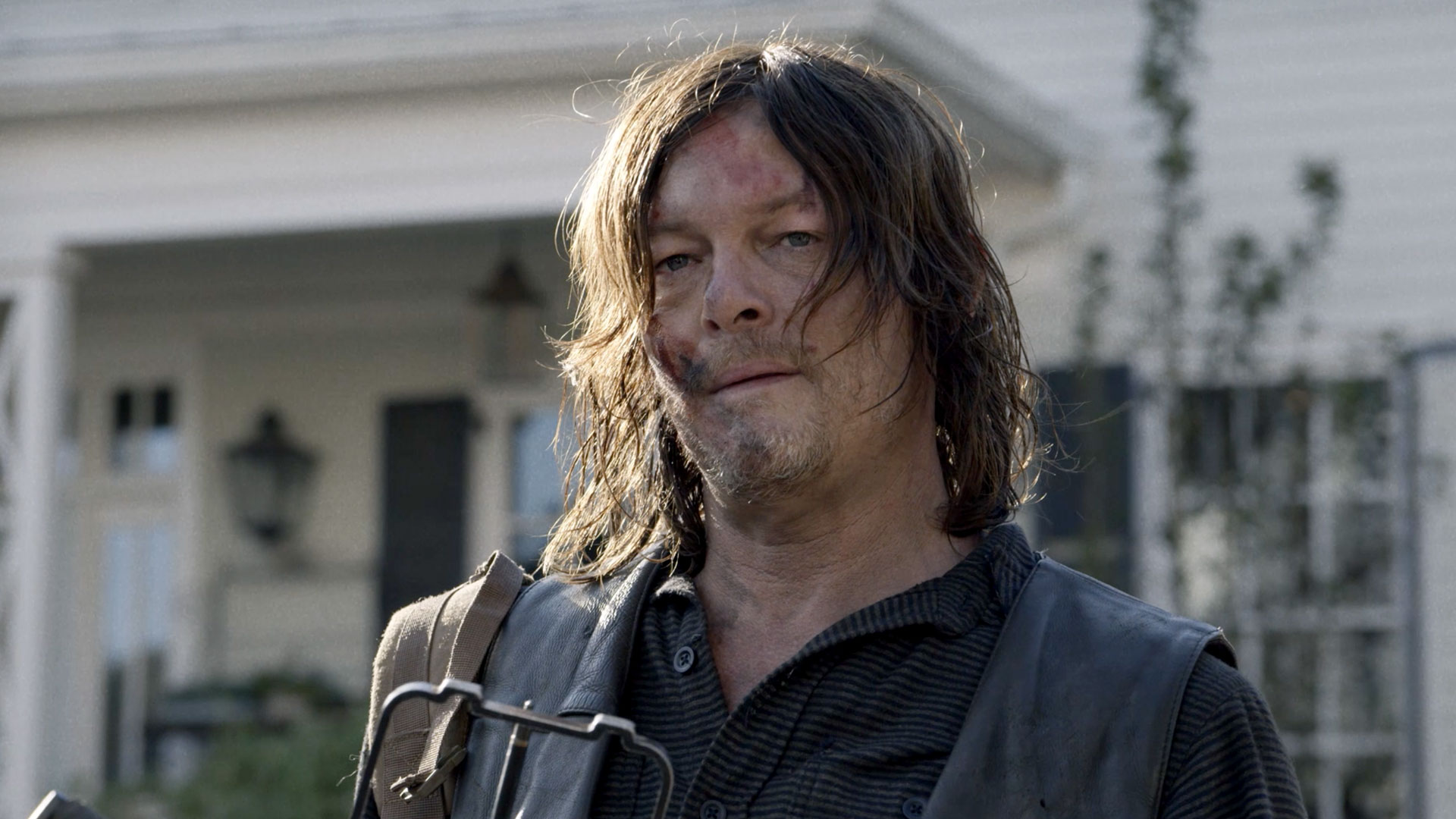 (SPOILERS) Inside the Walking Dead Season 10: Cast and Creators on Daryl and Carol's Separate Journeys