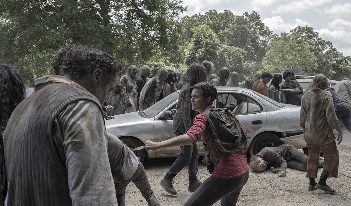 Watch the Group Battle a Horde to Cross a Faulty Bridge in Fear the Walking Dead Episode 15